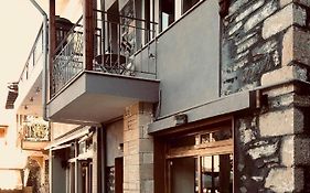 Central Apartment